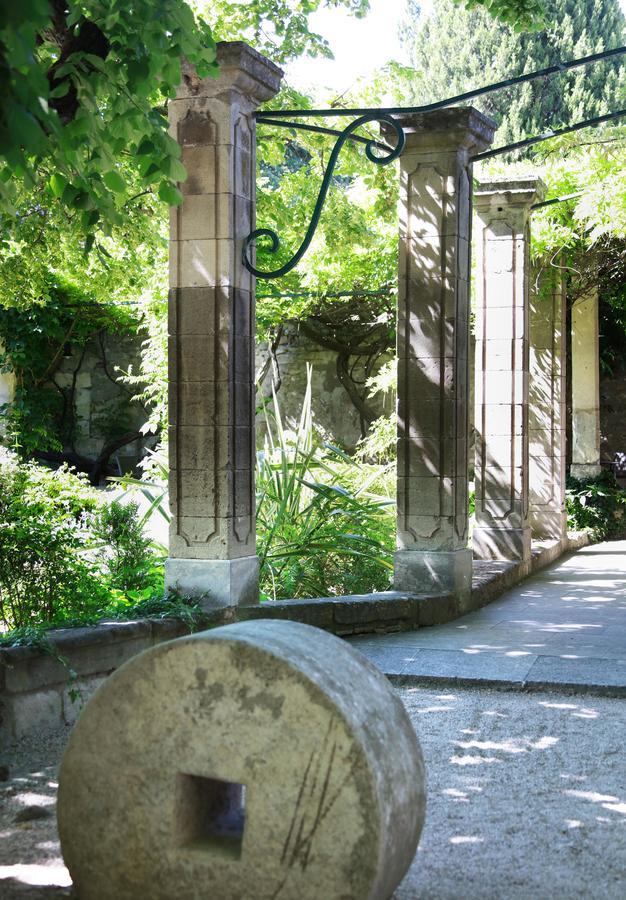 Готель Le Prieure Вільнев-лез-Авіньйон Екстер'єр фото